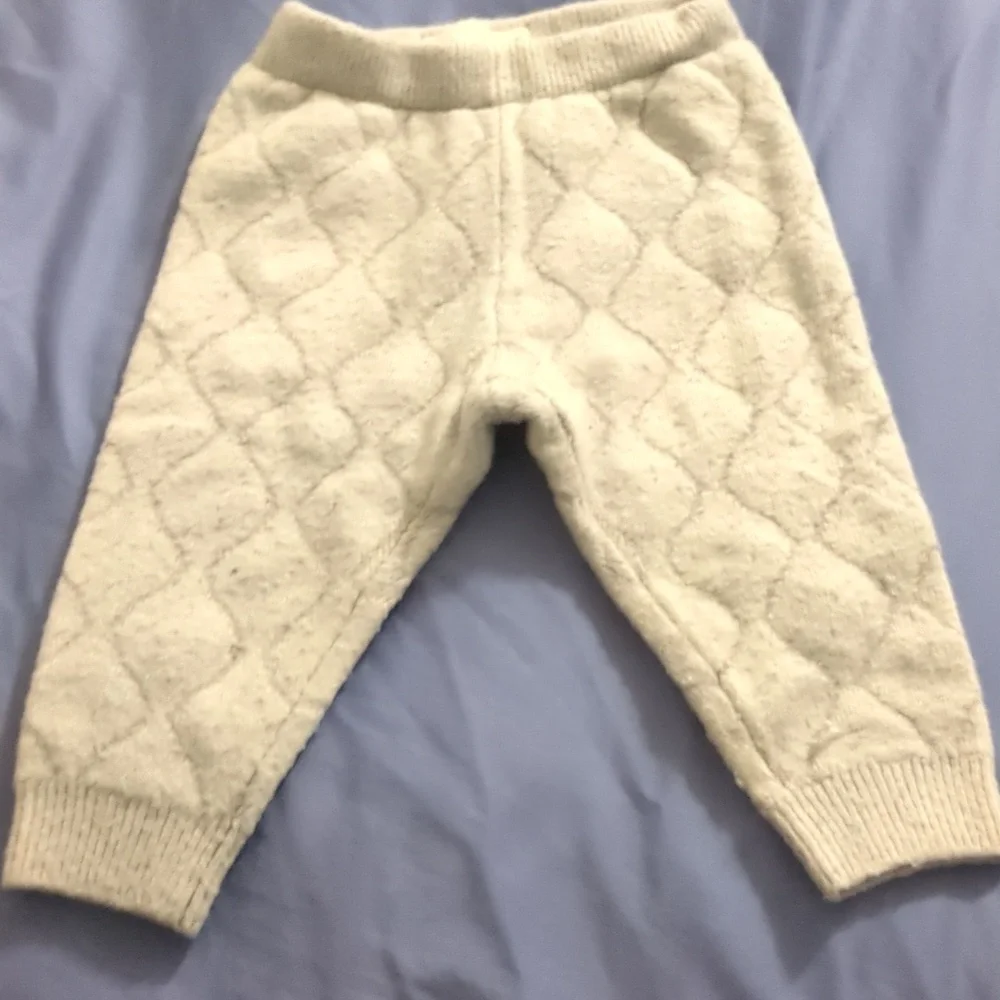 Zara Pants - Picture 3 of 5